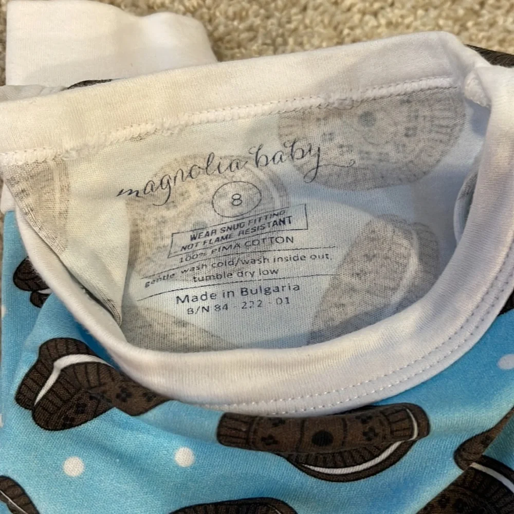 Set of two Magnolia Pima Cotton Pajamas, size 8 - Picture 3 of 4